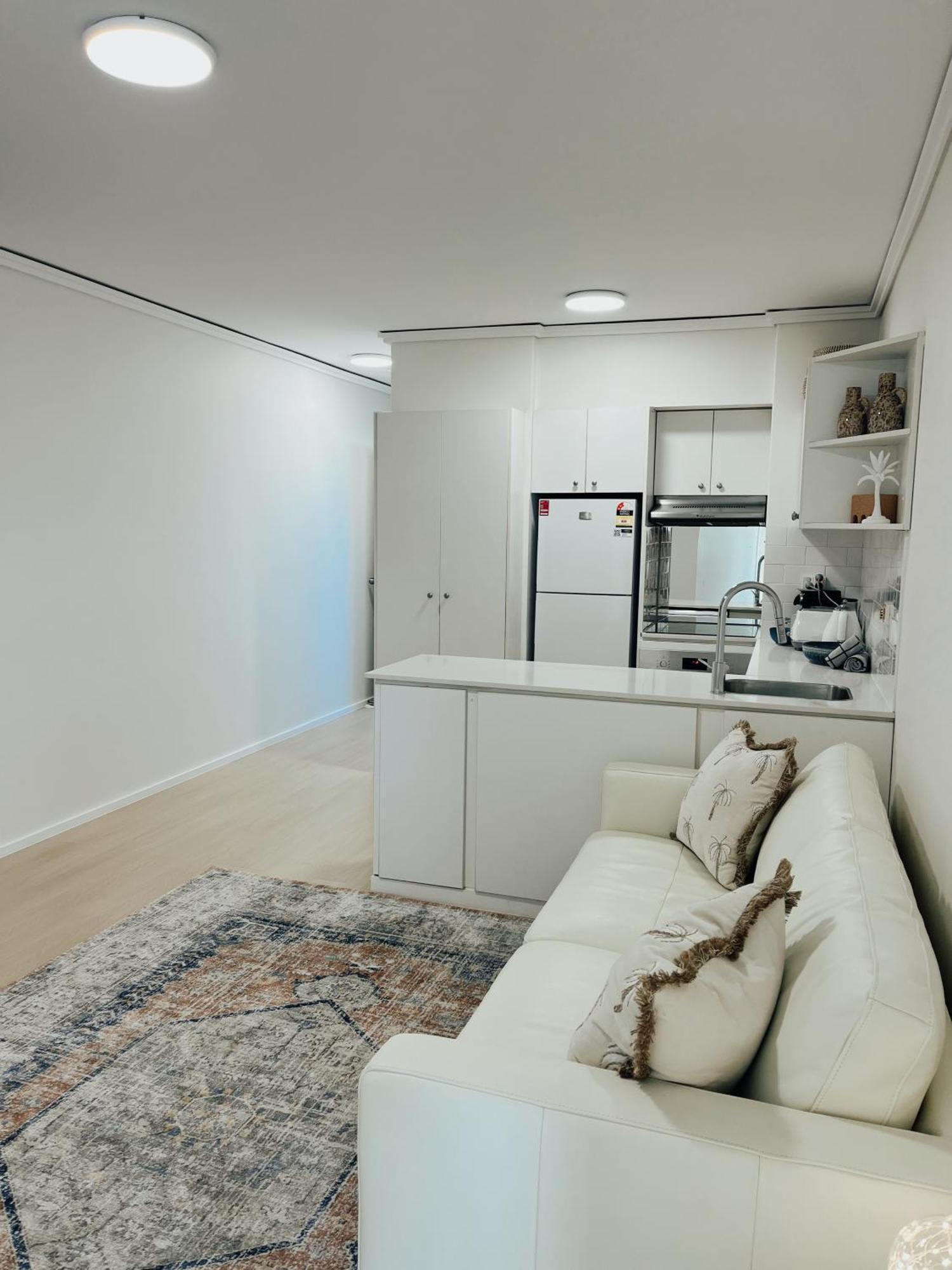 Bondi Beach Waves 2 Beachfront Apartment Sydney Exterior photo
